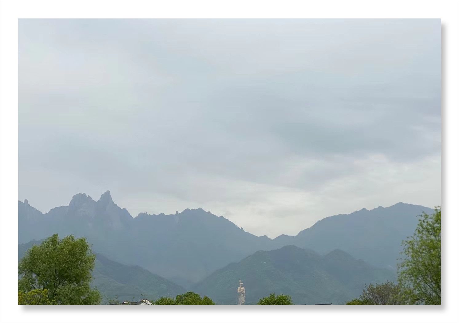 99米銅像遠(yuǎn)景_副本